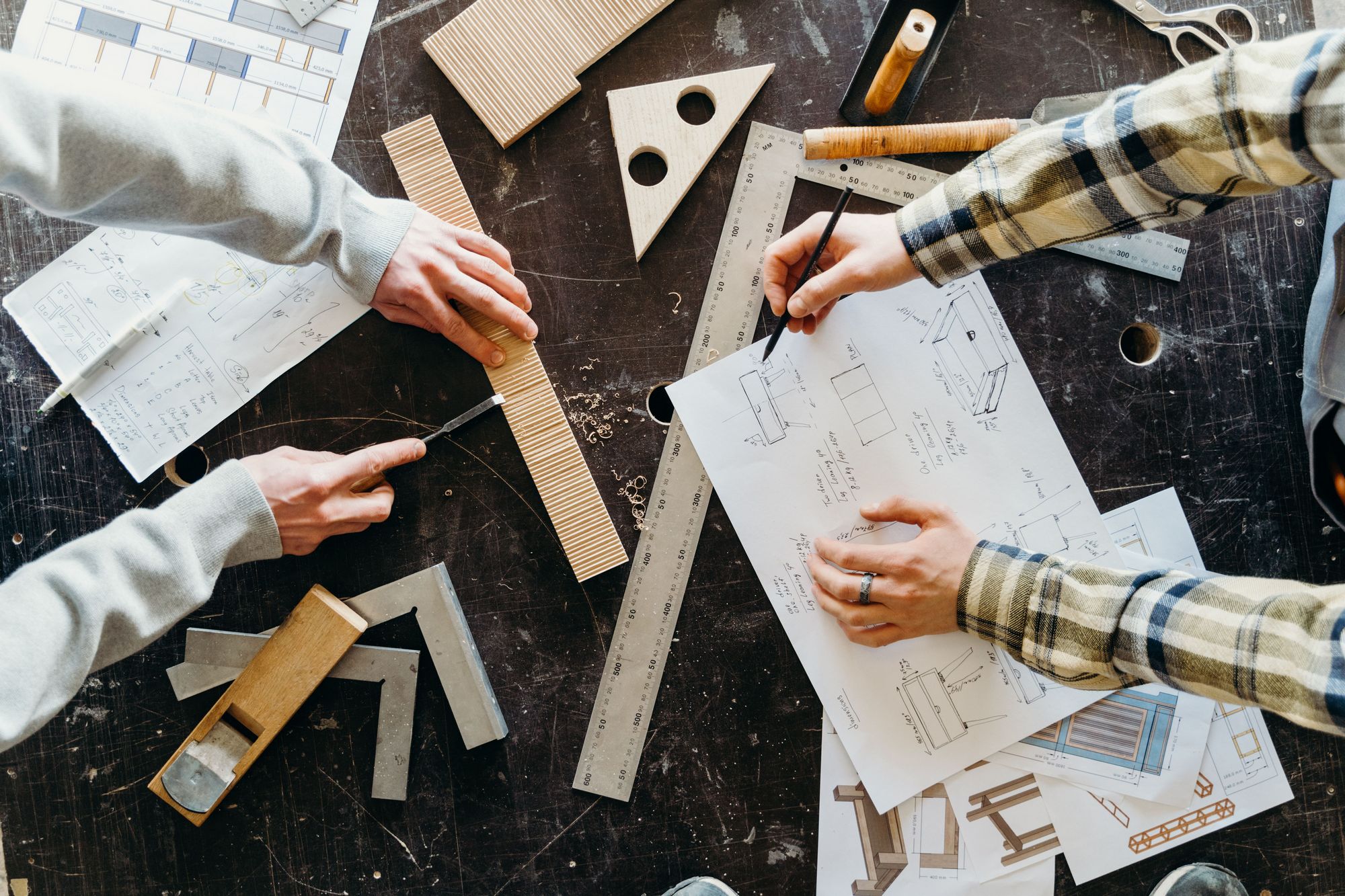 Engineering and technical furniture solutions
